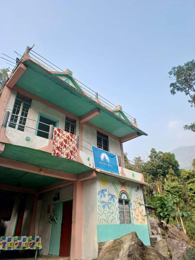 Odyssey Stays Nongriat - 3Kms Trek From Main Road เชร์ราปุนจี ภายนอก รูปภาพ